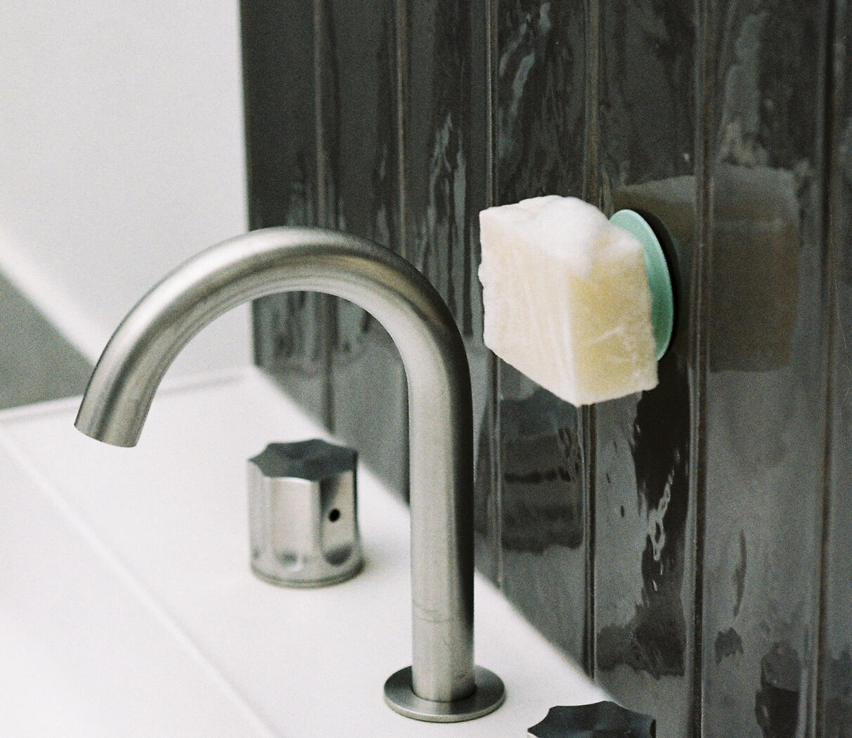 A sustainable magnetic Soap holder.